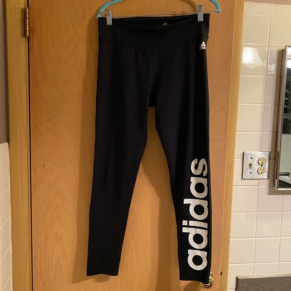 Adidas leggings